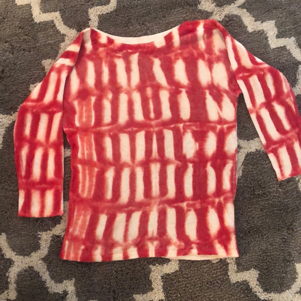 Women’s sweater top